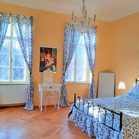 Sisi-schloss Rudolfsvilla - Duo Reichenau an der Rax